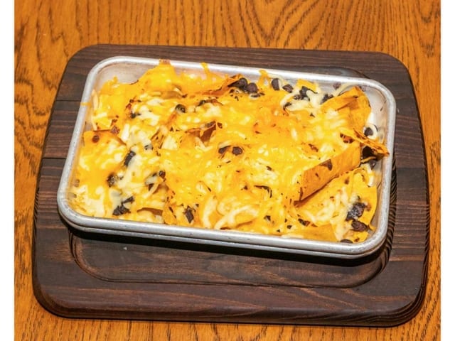 Niño Nachos.